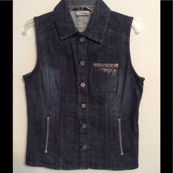 CHICO DENIM VEST TO WEAR WITH ANYTHING.SIZE SMALL - Picture 7 of 8